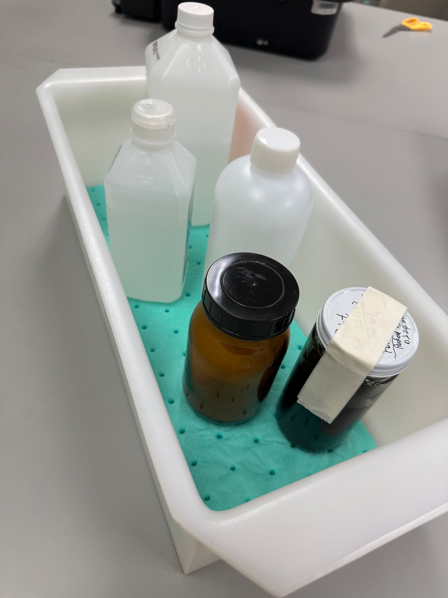 Spill Containment Pads for Scientific Plastics Inc. products